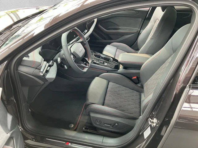 A6 Avant TDI innen