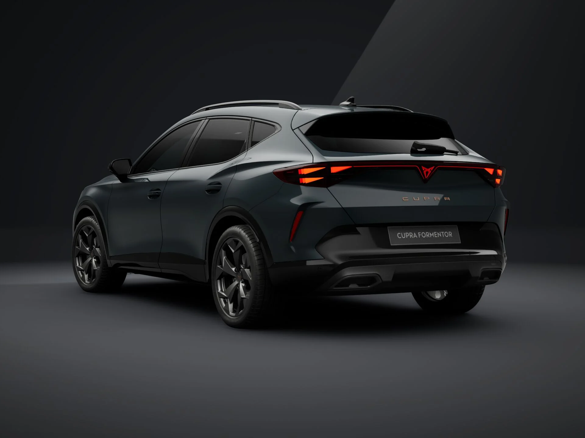 Cupra Formentor 22 von Hinten