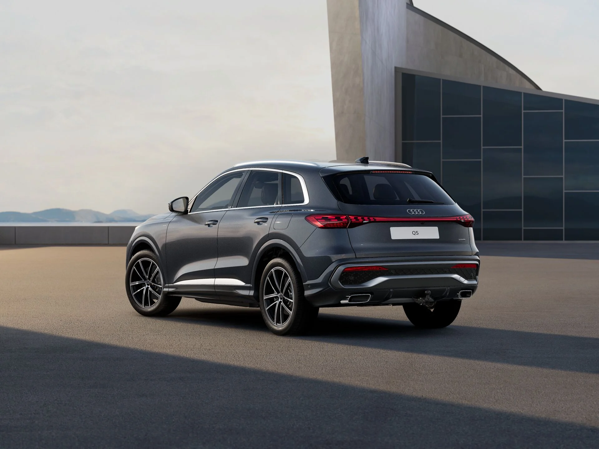 Q5 SUV e hybrid heck