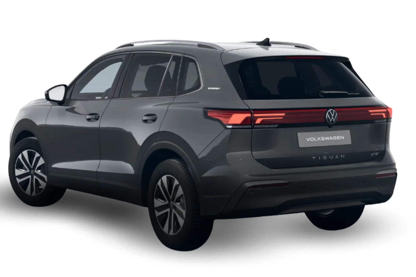 VW Tiguan Energy freigestellt von hinten