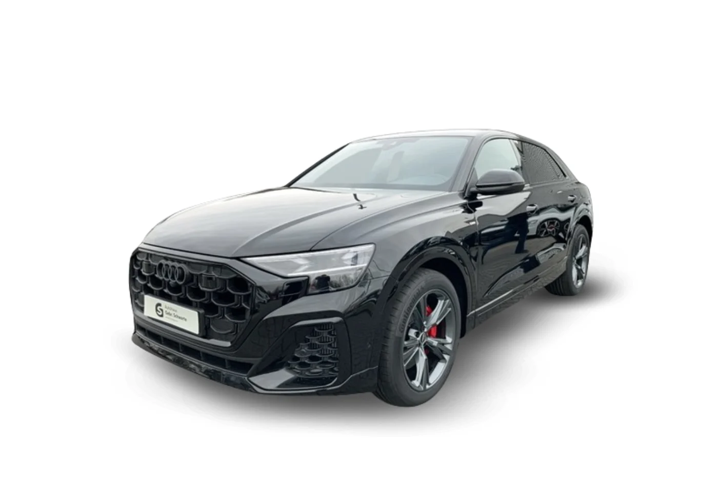 Audi Q8 freigestellt