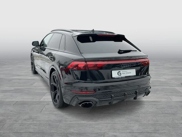 Audi RSQ8 von Hinten