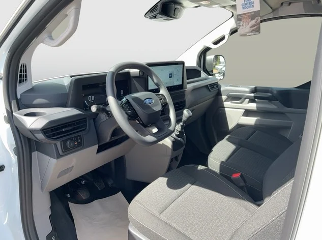 6831387 Ford Transit Custom Innenraum
