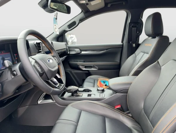 6887645 Ranger Wildtrak Innenraum