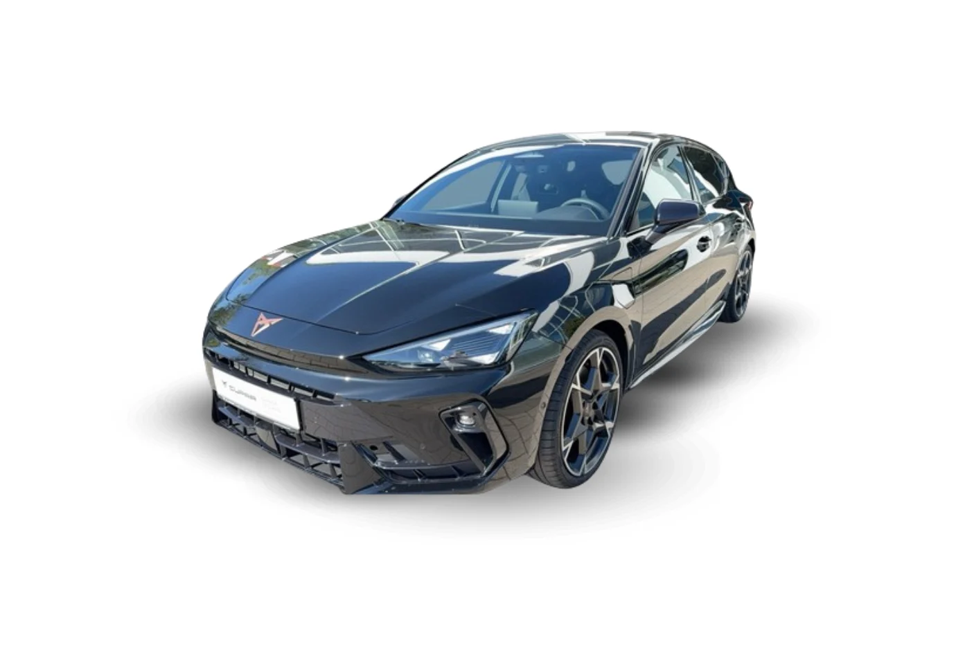 32381935 Cupra Leon freigestellt