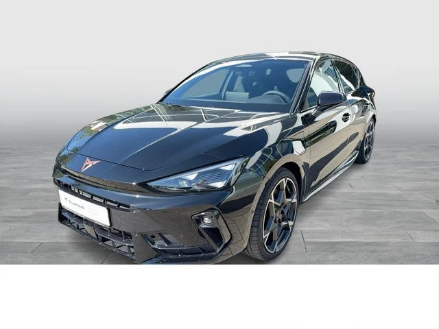 32381935 Cupra Leon front