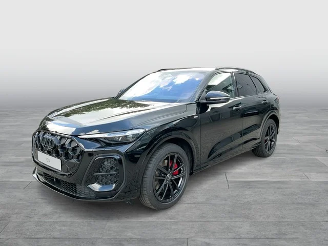 Q5 SUV 2046513 front